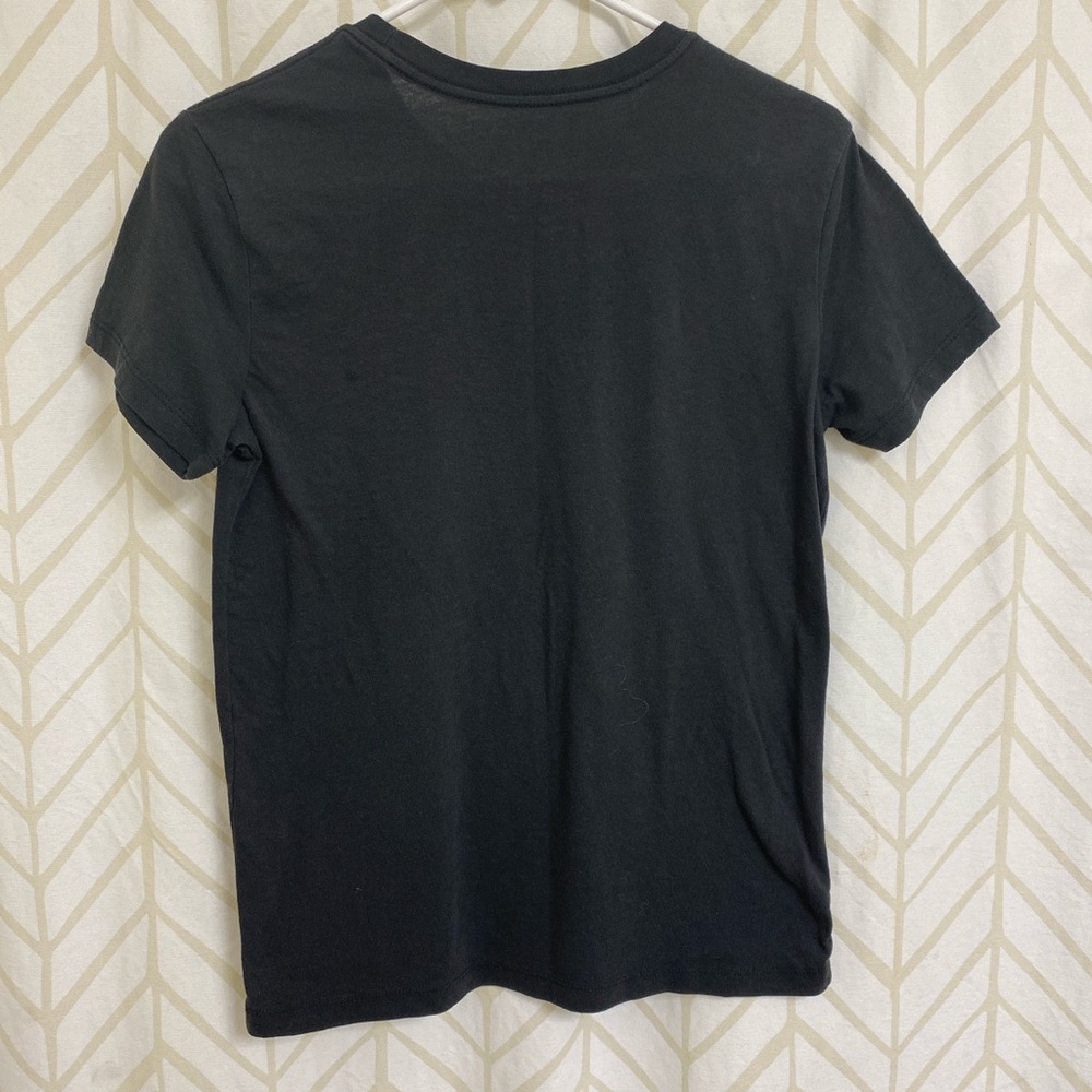 Black and gold RVCA t-shirt - Picture 2 of 2